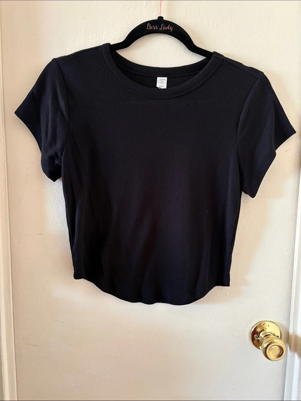 Old Navy Black Ribbed Ultralite T-shirt with Rounded Hem